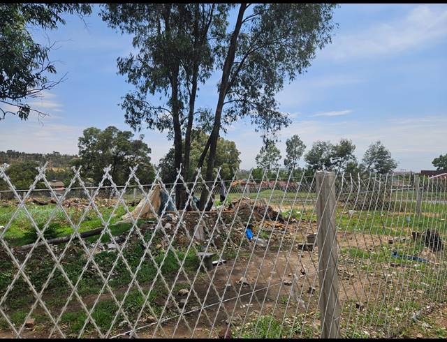 104,425M² VACANT LAND FOR SALE IN ELECTRON